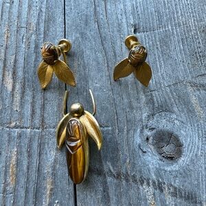 Bal-Ron Vintage Tiger's Eye Scarab Bug Brooch and earring set